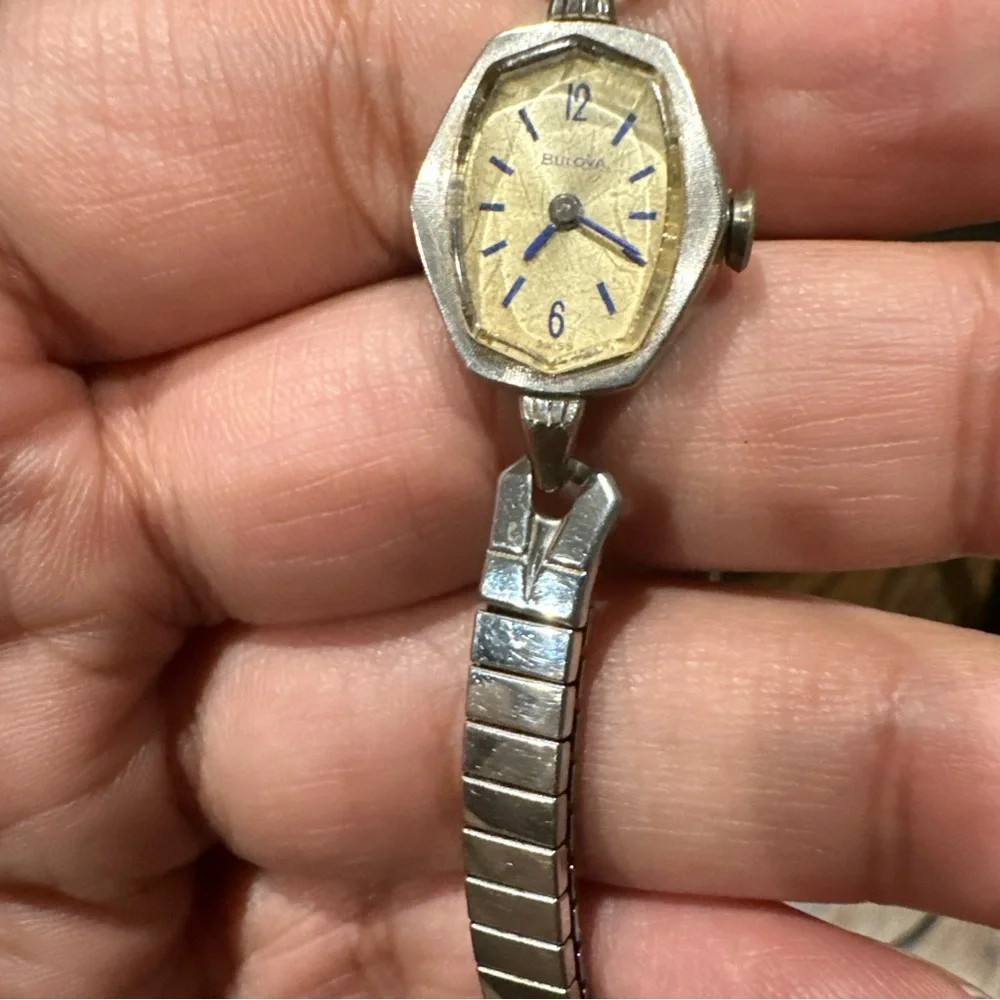 RUNS 1966 Ladies' Swiss Bulova Watch N6 10K RGP Bezel Blue Stick Mechanical Wind